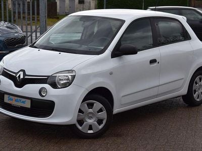 Weiß Gebraucht 2016 Renault Twingo Life Kleinwagen | 5.990 € (Fairer Preis)