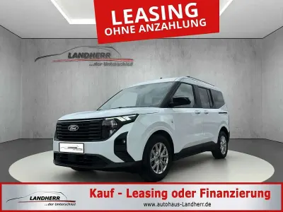 Gebraucht Ford Tourneo Courier Titanium 125 PS (91 kW) 2025 Weiß Van / Kleinbus
