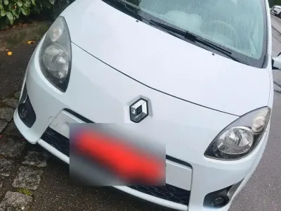 Gebraucht Renault Twingo 75 PS (55 kW) 2009 Weiß Kleinwagen