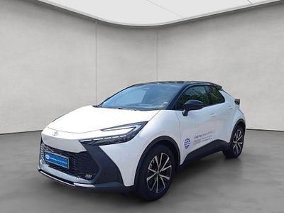 Weiß Gebraucht 2025 Toyota C-HR SUV | 31.790 € (Etwas zu teuer)