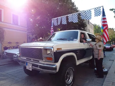 Gebraucht Ford Bronco 200 PS (147 kW) 1985 Andere farben SUV