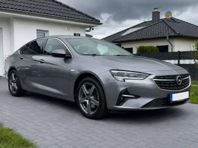 Gebraucht Opel Insignia Business Elegance 174 PS (127 kW) 2021 Grau Limousine