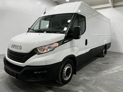 Gebraucht Iveco Daily 156 PS (114 kW) 2023 Bianco ic 194 (weiss) Van