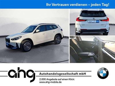 Weiß Gebraucht 2022 BMW X1 SUV | 31.930 € (Teuer)