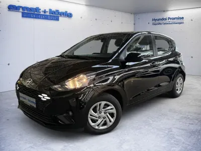 Gebraucht Hyundai i10 Select 63 PS (46 kW) 2025 Schwarz Kleinwagen