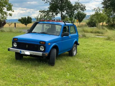 Gebraucht Lada niva 82 PS (60 kW) 2007 Blau SUV