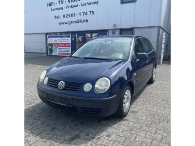 Gebraucht VW Polo 64 PS (47 kW) 2003 Blau (metallic) Kleinwagen