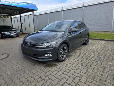 Gebraucht VW Polo 110 PS (80 kW) 2021 Grau Kleinwagen