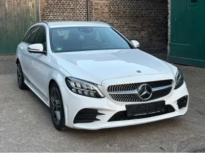 Usata Mercedes C220 AMG line 194 CV (142 kW) 2020 Bianco Station wagon