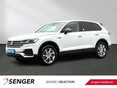 Usata VW Touareg Basis 231 CV (169 kW) 2022 Bianco SUV