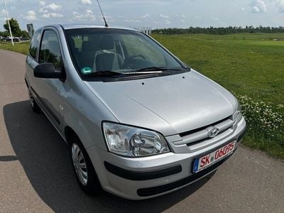 Gebraucht Hyundai Getz Basis 63 PS (46 kW) 2005 Silber Kleinwagen