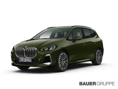 Gebraucht BMW 220 Active Tourer M Sport 170 PS (125 kW) 2022 Gruen Van / Kleinbus