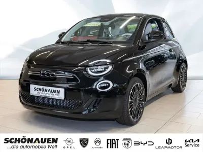 Neu Fiat 500e La Prima 86 kW (118 PS) 2026 Schwarz Limousine