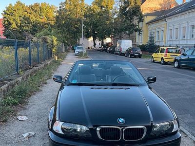 Gebraucht BMW 320 Cabriolet M Sport 170 PS (125 kW) 2001 Schwarz Cabrio
