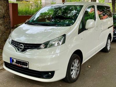 Nissan Evalia