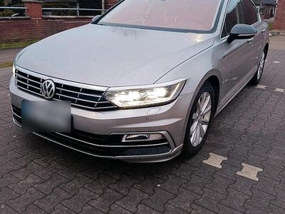Gebraucht VW Passat R-line 150 PS (110 kW) 2015 Silber Limousine