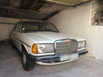 gebraucht Mercedes 300 D - W123 - 1.Hand - Originalzustand