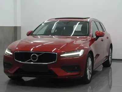 Brugt Volvo V60 Momentum 197 HK (144 kW) 2021 Rød Stationcar