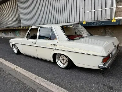 Gebraucht Mercedes W114 60 PS (44 kW) 1970 Weiß Limousine