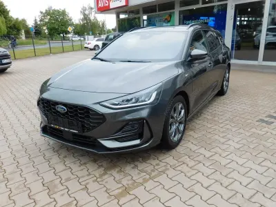 Gebraucht Ford Focus ST-Line 125 PS (91 kW) 2025 Grau Limousine