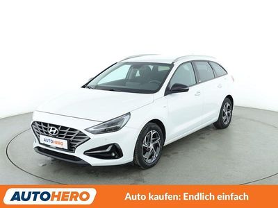 Weiß Gebraucht 2020 Hyundai i30 Intro Edition Kombi | 16.950 € (Fairer Preis)