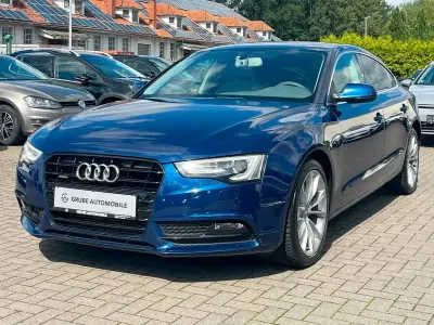 Gebraucht Audi A5 Sportback Sport 245 PS (180 kW) 2016 Blau Kleinwagen