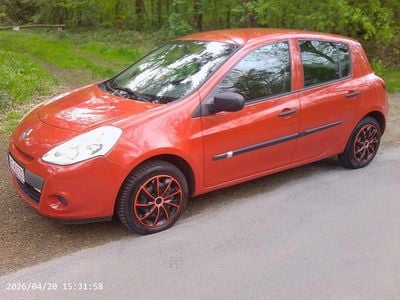 Usata Renault Clio IV 75 CV (55 kW) 2012 Rosso Berlina