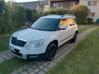 Gebraucht Skoda Yeti Easy 105 PS (77 kW) 2013 Weiß SUV