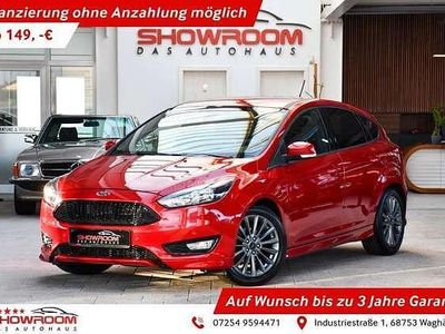 Gebraucht Ford Focus ST-Line 125 PS (91 kW) 2017 Rot Limousine