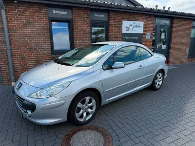 Gebraucht Peugeot 307 CC Filou 109 PS (80 kW) 2005 Grau Cabrio