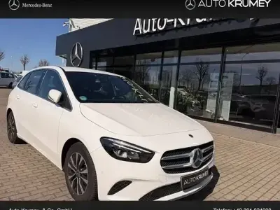Gebraucht Mercedes B180 Progressive 136 PS (100 kW) 2020 Weiß Van / Kleinbus