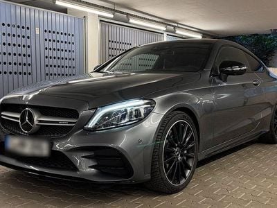 Grau Gebraucht 2022 Mercedes C43 AMG AMG Coupé | 52.700 € (Guter Preis)