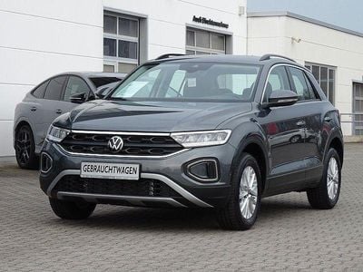 Second-hand VW T-Roc Life 150 CP (110 kW) 2025 Gri SUV