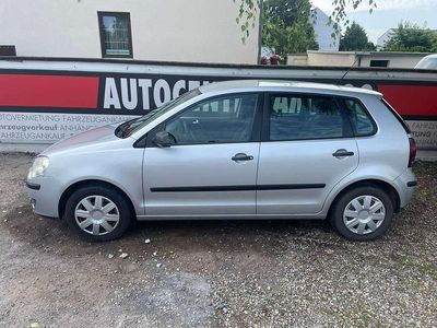 Gebraucht VW Polo Trendline 54 PS (39 kW) 2005 Reflexsilber metallic Kleinwagen