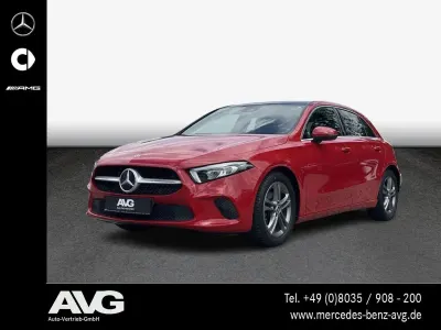 Gebraucht Mercedes A180 Progressive 136 PS (100 kW) 2019 Rot Limousine