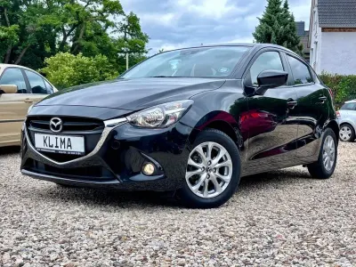 Gebraucht Mazda 2 Edition 90 PS (66 kW) 2015 Schwarz Limousine