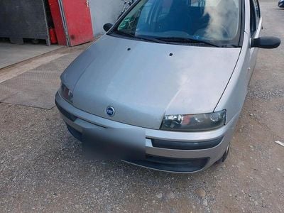 Gebraucht Fiat Punto 60 PS (44 kW) 2002 Silber Kleinwagen