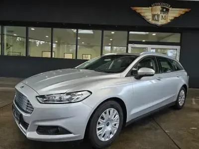 Second-hand Ford Mondeo Trend 200 CP (147 kW) 2017 Argintiu Break
