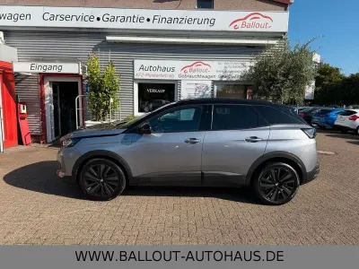 Gebraucht Peugeot 3008 GTi 131 PS (96 kW) 2024 Grau SUV