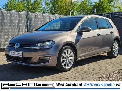 Gebraucht VW Golf VII Highline 150 PS (110 kW) 2015 Grau Limousine