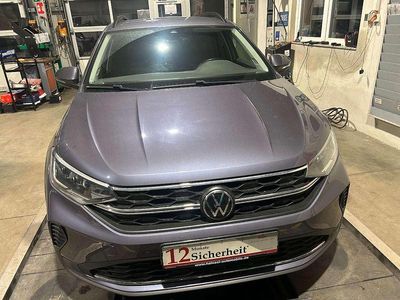 Grau Gebraucht 2023 VW Taigo Life SUV | 21.760 € (Fairer Preis)