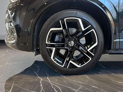 Usata VW Tiguan R-line 193 CV (141 kW) 2024 Nero SUV