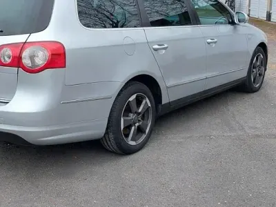 Gebraucht VW Passat 160 PS (117 kW) 2009 Silber Kombi