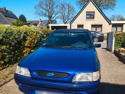 Gebraucht Ford Escort Cabriolet 90 PS (66 kW) 1995 Blau Cabrio