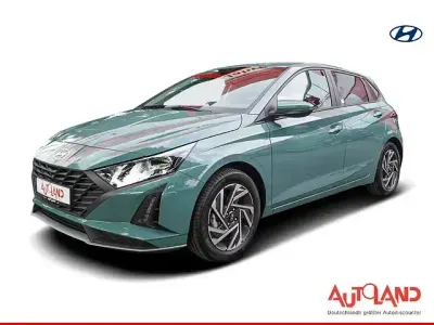 Neu Hyundai i20 79 PS (58 kW) 2025 Grün Kleinwagen
