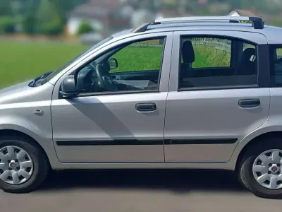 Gebraucht Fiat Panda Dynamic 69 PS (50 kW) 2011 Silber Kleinwagen