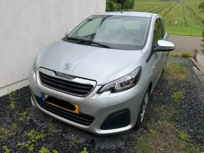 Occasion Peugeot 108 Active 72 PK (52 kW) 2019 Sedan