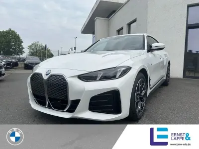 Nowe BMW i4 M Sport 210 kW (286 KM) 2026 Biały Sedan/Limuzyna