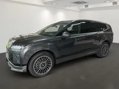Gebraucht Hyundai Ioniq 9 225 kW (307 PS) 2025 Purple (nocturne grey) SUV