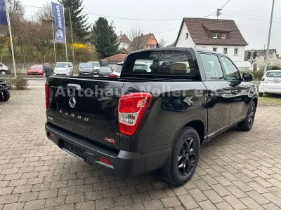 Gebraucht KGM Musso 203 PS (149 kW) 2024 Schwarz SUV